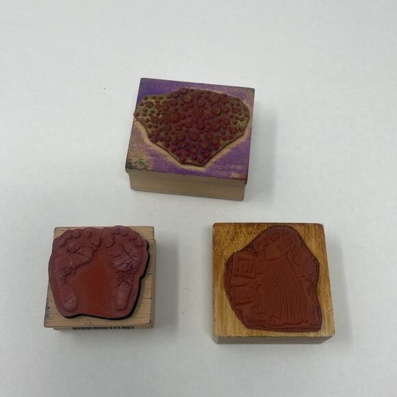 Bundle of miscellaneous rubber stamps - Picture 9 of 11